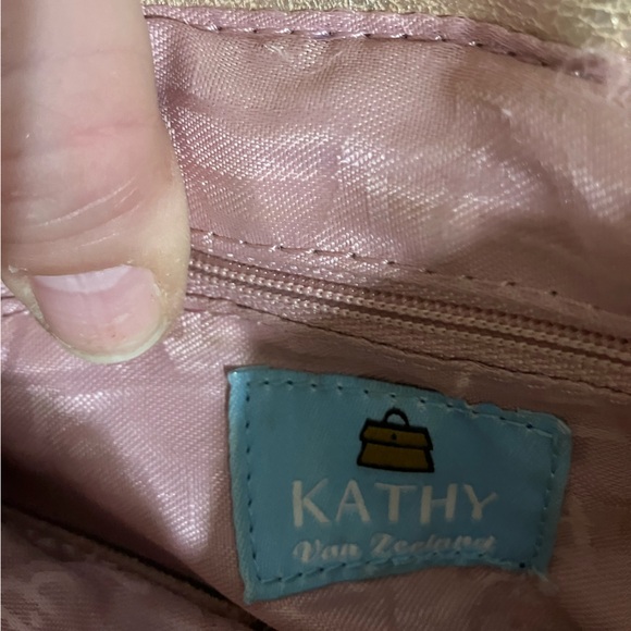 Kathy Van Zealand Brown Faux Leather Handbag - Picture 8 of 12